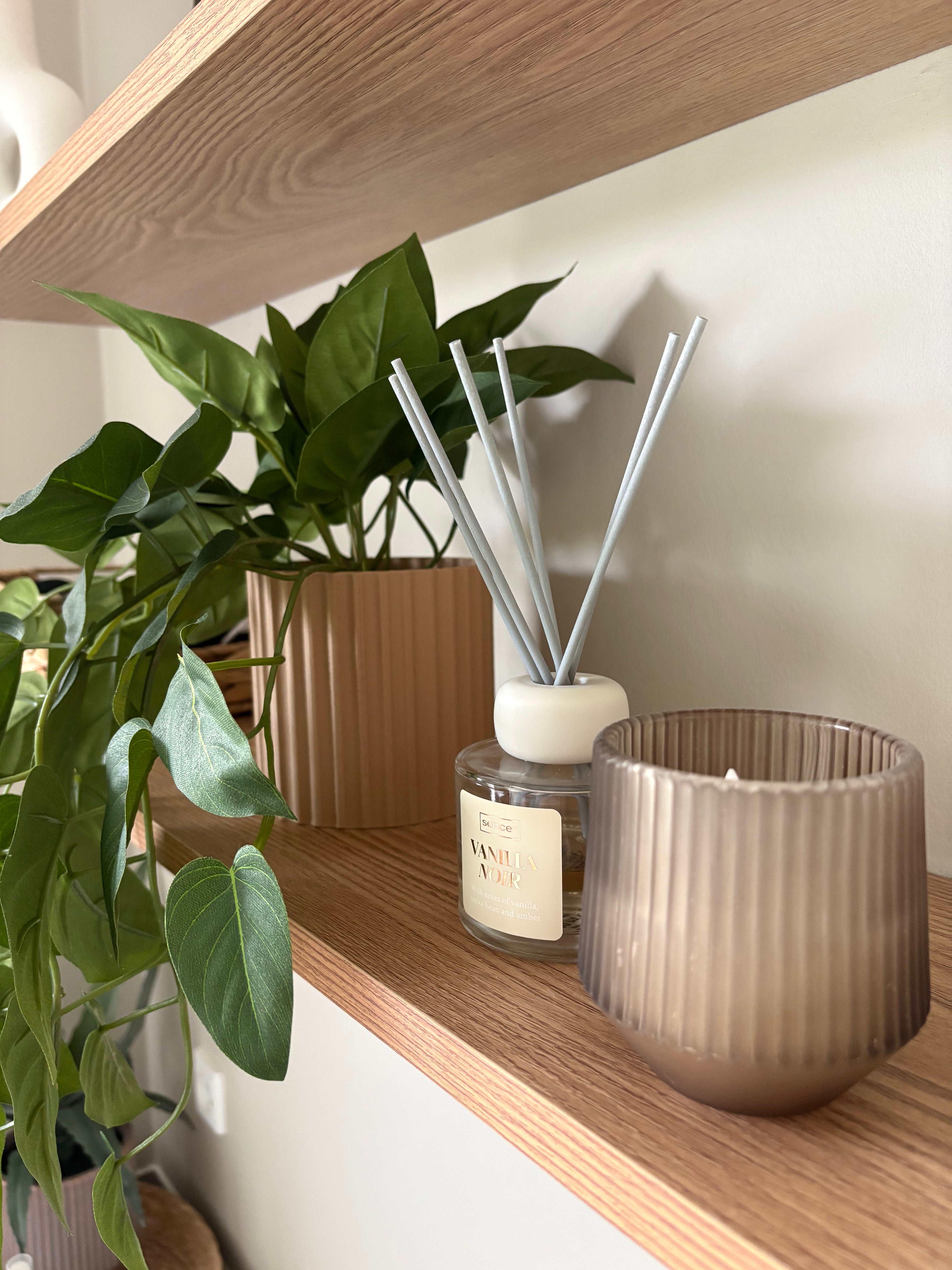 VASE01